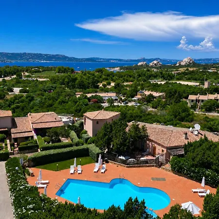 Sweet With Shared Pool Hébergement de vacances *