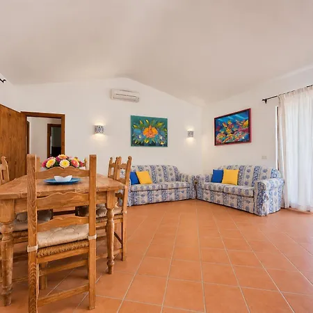 Hébergement de vacances Sweet With Shared Pool *